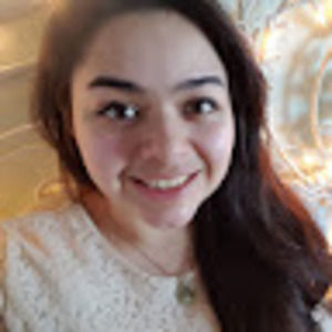 Meet your Posher, Kassandra